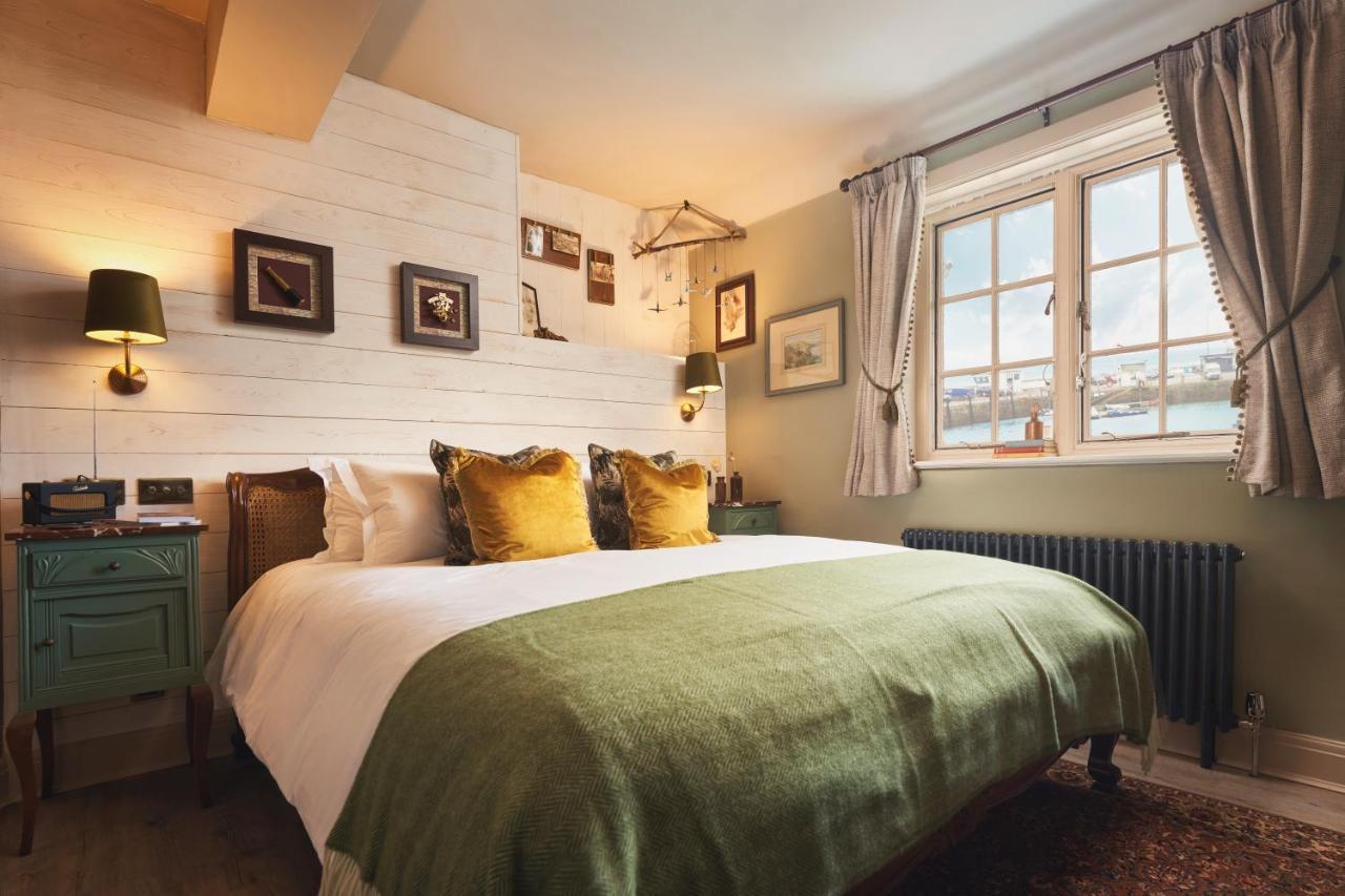 Hotel The Rising Sun St Mawes Exterior foto