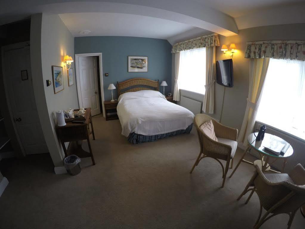 Hotel The Rising Sun St Mawes Exterior foto